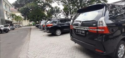 LAPANGAN PARKIR 1