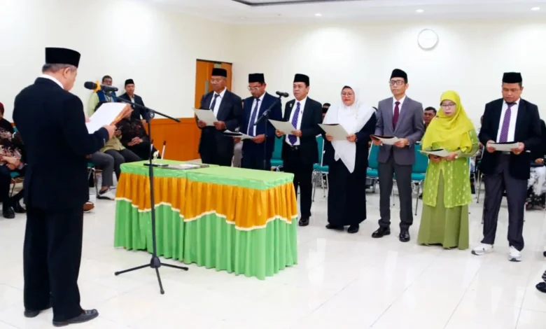 RektorUmmatLantikPejabatStruktural-ezgif.com-jpg-to-webp-converter-780x470